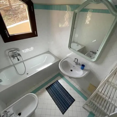 Olivastro Piscina Privata بيت للعطل