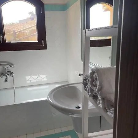 Olivastro Piscina Privata Tatil Evi