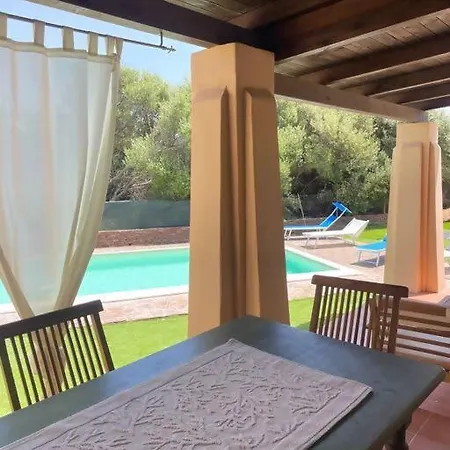 Olivastro Piscina Privata Holiday home