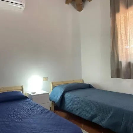 Olivastro Piscina Privata